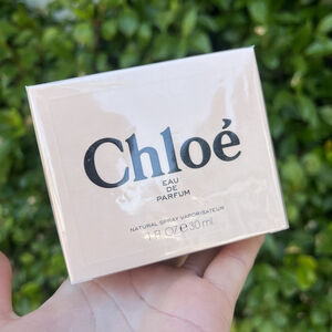Chloe Eau de Parfum NEW IN BOX Fresh Floral Iconic Scent Perfume 1 FL OZ 30ml